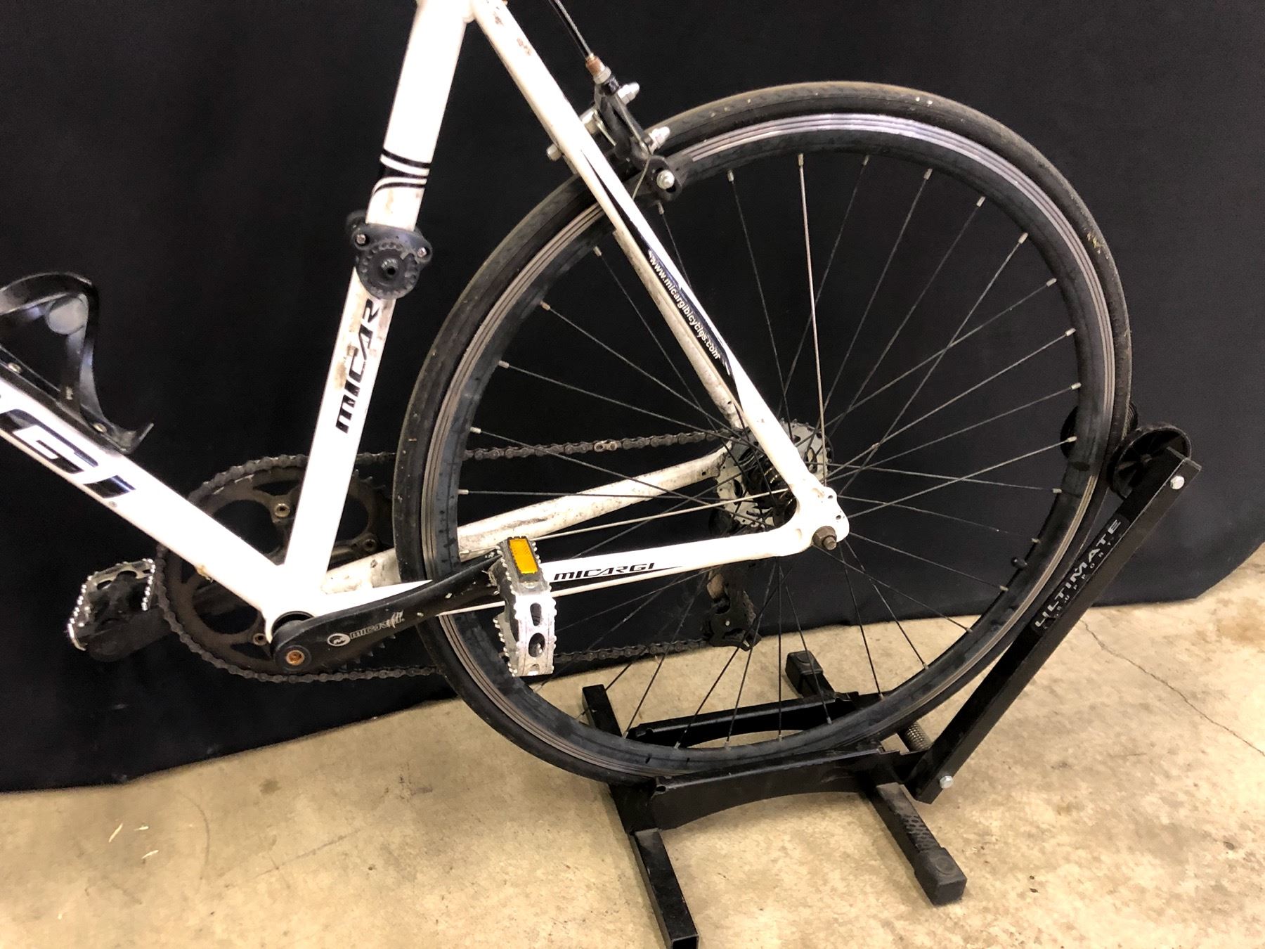 WHITE MICARGI RD7 7 SPEED HYBRID ROAD BIKE, 74 CM STANDOVER HEIGHT