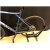 Image 2 : BLUE GT GRADE 24 SPEED HYBRID TRAIL BIKE WITH FRONT AND REAR DISC BRAKES, 80 CM STANDOVER HEIGHT