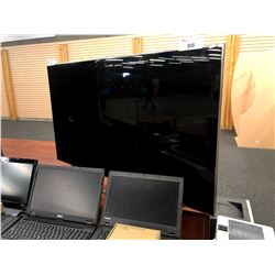 SAMSUNG 55" FLATSCREEN TV, MODEL UN55ES8000FXZC, WITH REMOTE