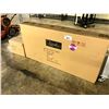 Image 1 : FONTAINEBLEU MAKE-UP MIRROR/VANITY WITH DRESSER TABLE, AND CASE OF 12 LED LIGHT UP TABLE TOP