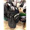Image 1 : GOLF CLUBS WITH BAG INC. CALLAWAY AND MORE, RIGHT HANDED