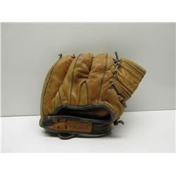 Wrist Lock Ball Glove - Victor 01MC Triple Play Hinged Pad