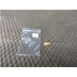 10 KT Gold Charm of Sea Shell .83 grams