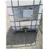 Image 3 : 200 Gal Poly Tank