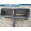 Image 2 : 46" Pull Type Fertilizer Speader