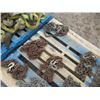 Image 3 : 7 Chains & Hooks