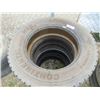Image 1 : Continental HDR 255/70 R 19.5 Set of 4 Good Condition