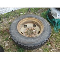 Michelin 255/70R 22.5 Tire & Rim