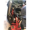 Image 1 : Snapper Ride On Tractor