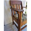 Image 2 : Vintage Mission Oak Style Chair
