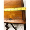 Image 2 : Square Pedestal End Table