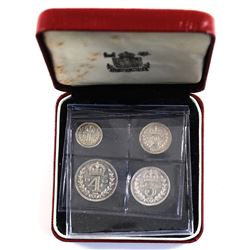 Great Britian 1953 4-coin Maundy Money Set, in original Display Case! Low Mintage Year! Coins are ch