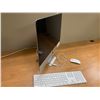 Image 2 : IMAC 24" COMPUTER WITH KEYBOARD AND WIRELESS MOUSE, HD WIPED