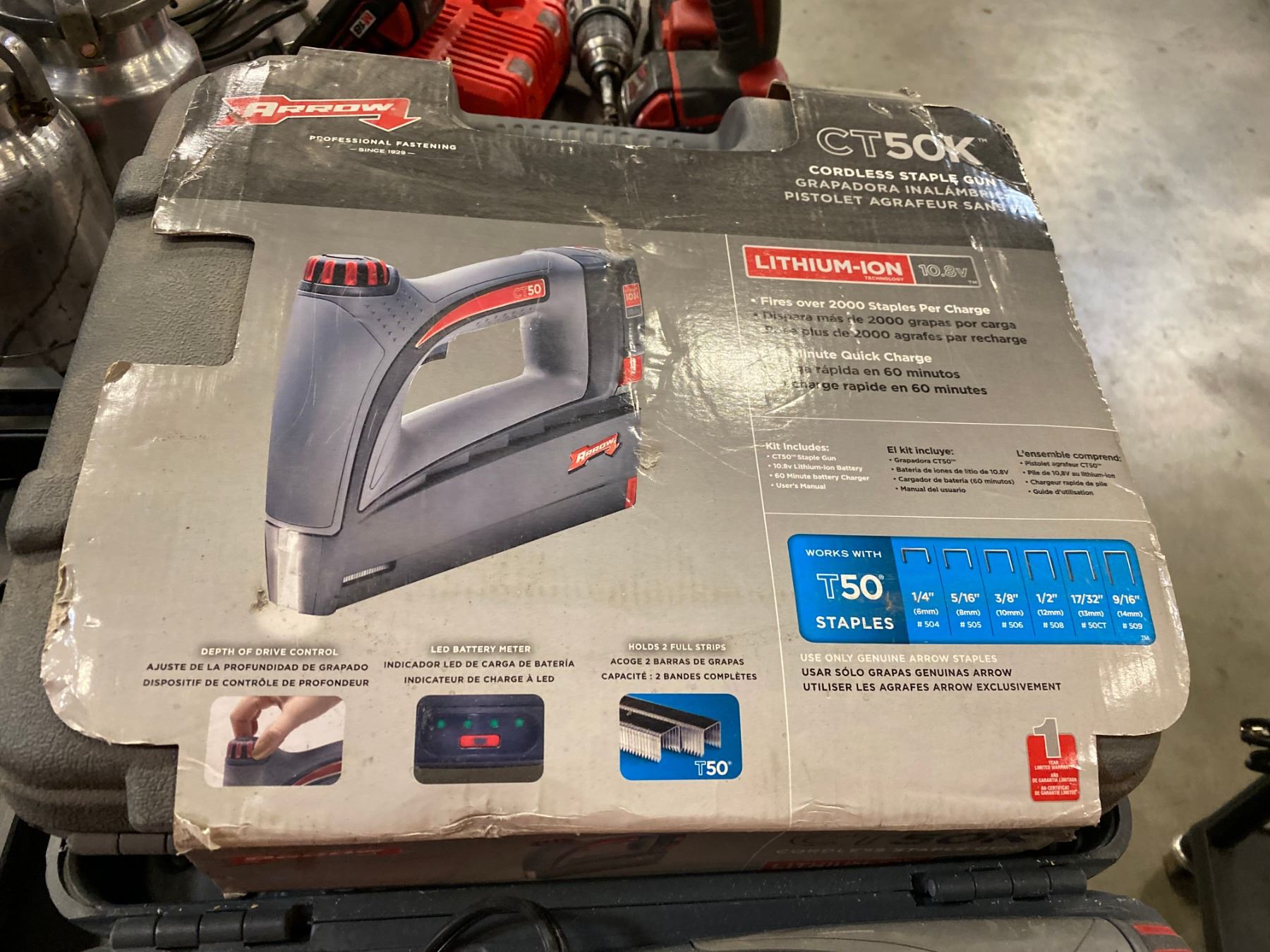 PAIR OF ARROW CT50K CORDLESS STAPLE GUNS, ONE NEW IN BOX