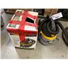 Image 1 : PAIR OF STINGER WET/DRY VACUUMS