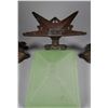 Image 4 : DECO Lamp & Centerpiece Uranium Glass Mantle Set
