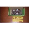 Image 1 : Box with Contain