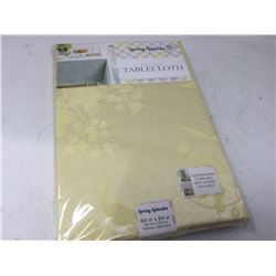 Spring Splendor Damask Tablecloth (60in x 84in)