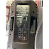 Image 2 : PAIR OF BEHRINGER EUROLIVE B212D POWERED SPEAKERS