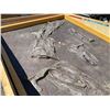 Image 2 : 3 PANEL FOSSIL WALL IN LARGE SHIPPING CRATE