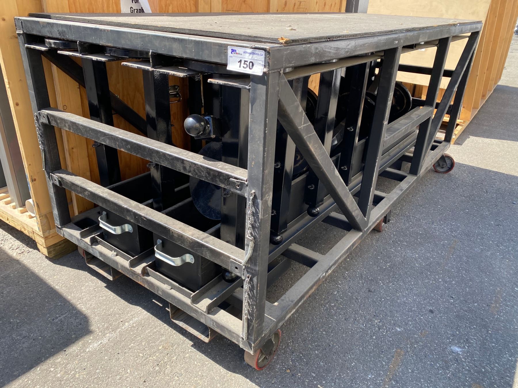 LARGE ROLLING RACK WITH STANTION STANDS