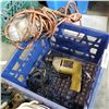 Image 2 : CRATE OF HOUSEHOLD WIRE AND BLACK AND DECKER TOOLS