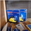 Image 2 : 2 LASER LEVELS, 60 PIECE GREASE ACCESSORY KIT, AND SPARK PLUG SOCKETS