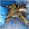 Image 3 : CART WITH TARP AND TOOLS