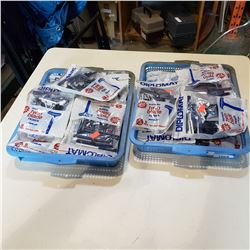 2 TRAYS NEW RAZORS