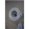 Image 2 : 3 FOOT TALL ROLL OF MESH FENCING