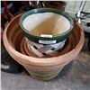 Image 2 : LOT OF CERAMIC AND TERRACOTTA PLANTERS
