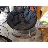 Image 2 : FOLDING CHAIR