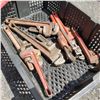 Image 2 : TRAY ON MONKEY WRENCHES