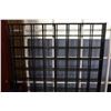 Image 2 : BLACK GRIDWALL AND HOOKS