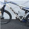 Image 2 : GREY CCM SCOPE BIKE
