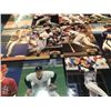Image 8 : topps baseball stadium club card 24-piece set ?