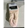 Image 1 : Wamsutta Ultra Plush Memory Foam Footies