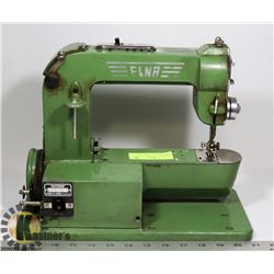 VINTAGE "ELNA" GRASS HOPPER PORTABLE