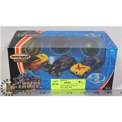 MATCHBOX JUSTICE LEAGUE COLLECTOR CARS MIB
