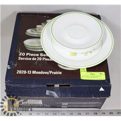 NEW CORELLE EXPRESSIONS 20PCDINNERWARE SET