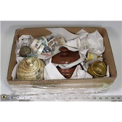 POTTERY ITEMS- BOX LOT