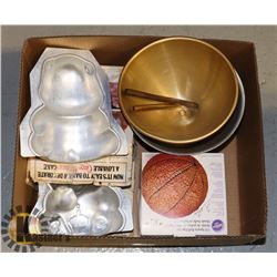 FIVE WILTON CAKE PANS, 2 SETS 3-D SPORTS BALL PAN