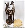 Image 1 : AFRICAN HAND CARVED WOOD GIRAFFES AND WOODEN