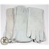 Image 1 : LOT WITH 3 NEW PAIRS OF WELDING GLOVES