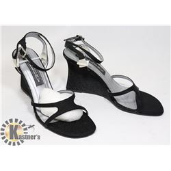 WOMEN'S SATIN PARTY SHOE - SIZE 6.5 BLACK BOX