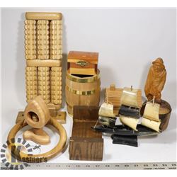 VINTAGE FOOT MASSAGER MADE OF ROLLING WOOD PLUS