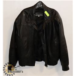 MENS LEATHER JACKET SIZE LARGE