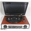 Image 1 : TECHNOTRONIC ALL IN ONE RECORD PLAYER & FM / AM