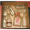 Image 1 : BOX WITH 8 VINTAGE MILK BOTTLES - 3 WITH