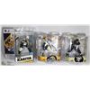 Image 1 : LOT OF 4 MACFARLANES NHL STARS FIGURINES